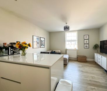 Victory House, Brampton, Huntingdon - Photo 3