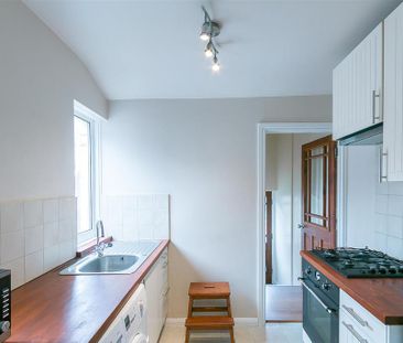3 bedroom flat to rent - Photo 5