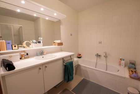 Instapklaar appartement met 2 slaapkamers te huur in Waregem - Photo 3