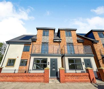 3 bedroom end of terrace house to rent - Photo 2