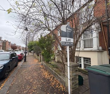 Studio Flat, Fairfield Road, N8 - Photo 2