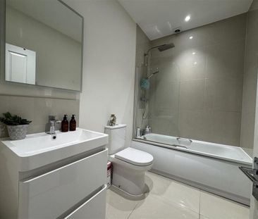 1 bedroom flat to rent - Photo 6