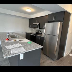 For Lease - 205 West Oak Trail Unit# 1, Kitchener, Ontario - Photo 2