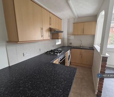 1 bedroom end of terrace house to rent - Photo 1