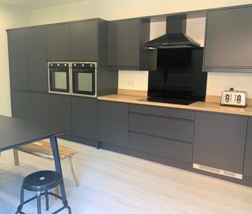 North Cliff Street, Preston - Photo 3