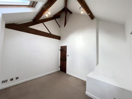 3 bedroom detached house to rent - Photo 5