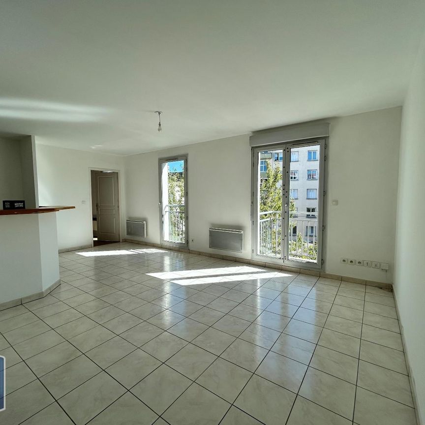 Location Appartement 2 pièces 48m² ST ETIENNE 42000 - Photo 1