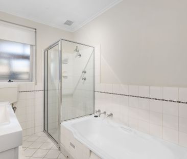 Unit 3/11 Adelphi Terrace, Glenelg North. - Photo 4