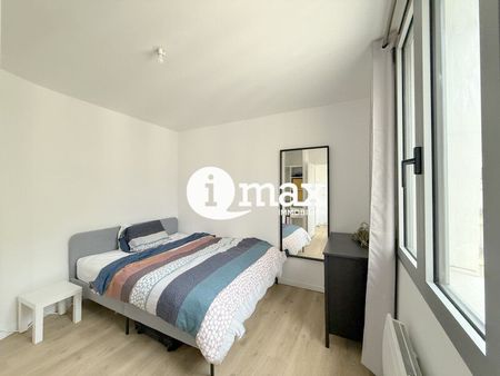 Location Appartement PARIS - - Photo 5