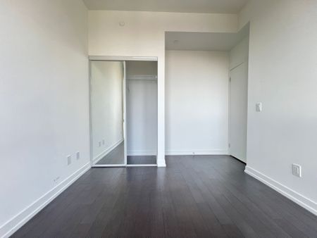 For Lease - 85 Wood Street Unit# 2215, Toronto, Ontario - Photo 3