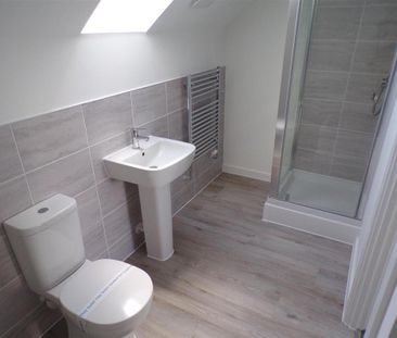 3 bedroom terraced house to rent - Photo 6