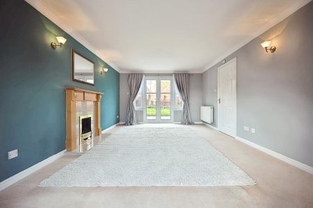 4 bedroom detached house to rent - Photo 4