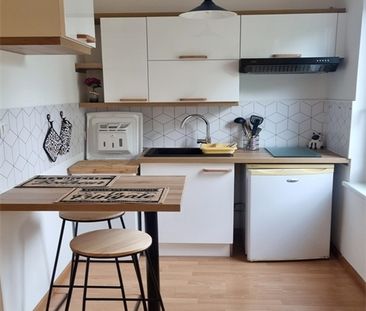 Location Appartement 1 pièce 32m² - Photo 3