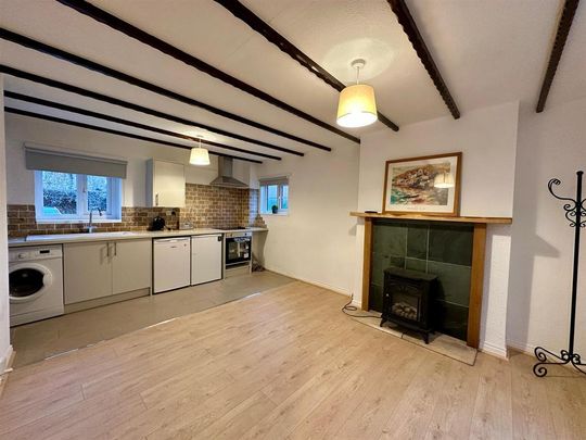 1 bedroom bungalow to rent - Photo 1