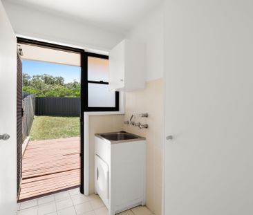 Three Bedroom Home with Ocean Views - Photo 5