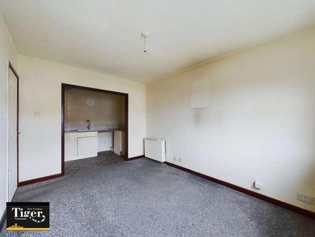 Bispham Road, Blackpool, FY2 - Photo 4