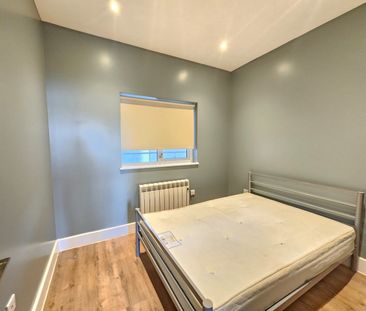 2 Bed Flat, Park Street, LU1 - Photo 1