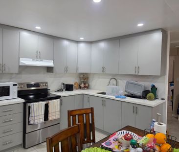 For Lease - 3 Heathbrook Avenue, Brampton, Ontario - Photo 5