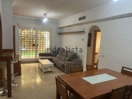 Alquiler de piso en Avenida de Cibeles - Foto 2