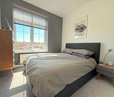 2 bedroom apartment to rent - Photo 6