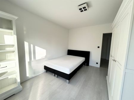 Mooi 2-slaapkamer appartement met terras en garage te huur! - Foto 5