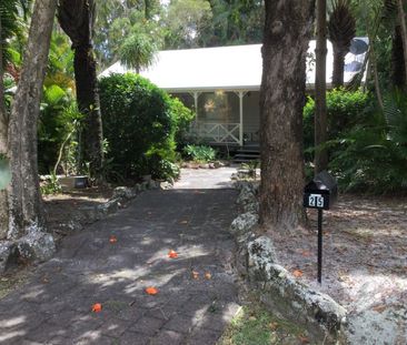 Coastal Family Living in Beautiful Peregian Beach - Photo 6