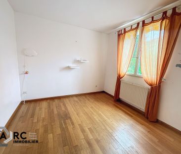 Location Maison 5 pièces 114m² - Photo 4