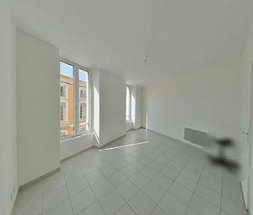 Location Appartement 2 pièces 40m² ROMANS SUR ISERE 26100 - Photo 6