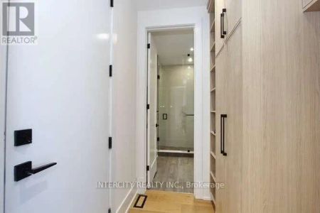 247 ALDERBRAE AVENUE - Photo 4