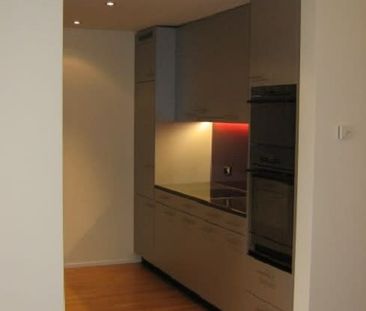 6.5 Zimmer, 143 m², 1. Stock - Photo 2