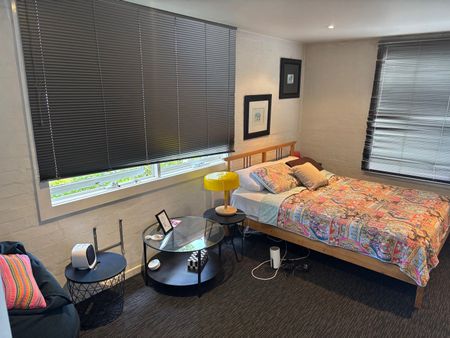 South Melbourne - Photo 5