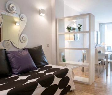 2-bedroom apartment for rent in Embajadores, Madrid - Photo 6