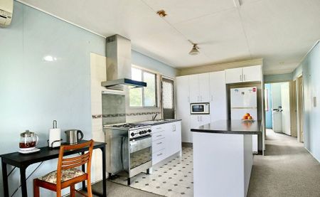 17 Orange Street, Runcorn, QLD 4113 - Photo 4