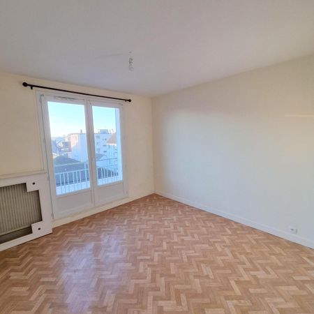 Location Appartement 2 pièces 51m² TOURS 37000 - Photo 4