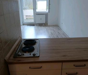 Helle Einzimmerwohnung in Unii-Nähe - Foto 1