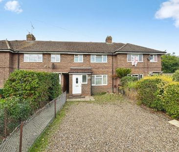 Kingsley Avenue, Englefield Green, Surrey, TW20 0PT - Photo 4