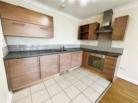 2 bedroom apartment to rent - Photo 3