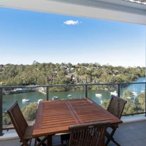 Light Filled and Furnished Waterside Apartment - Photo 3