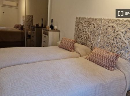 lisbon, Setúbal Municipality 2825-485 - Photo 3