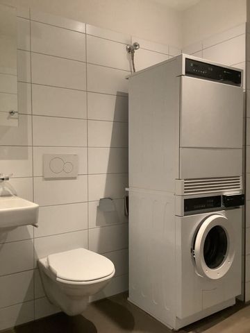 1.5 Zimmer, 83 m², 6. Stock - Foto 3