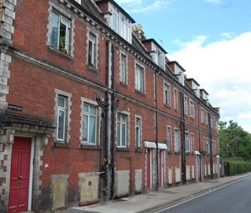 1 bedroom flat to rent - Photo 5