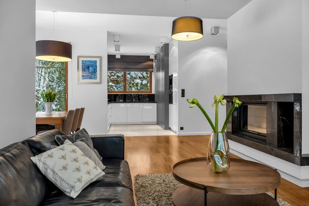 Dom na wynajem w sercu Magdalenki - Photo 1