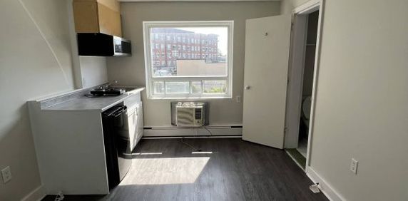 720 Princess St, Unit 222, Kingston, ON - Photo 2