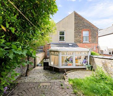 3 bedroom terraced house to rent - Photo 2