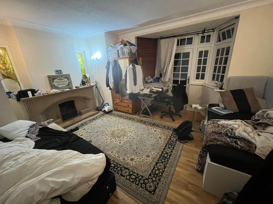 5 bedroom house to rent - Photo 1