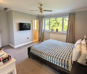 4 bedroom detached house to rent - Photo 4
