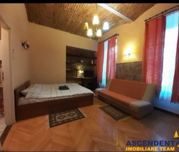 Garsoniera cocheta, Centrul Istoric, Republicii - Piata Sfat - Photo 2