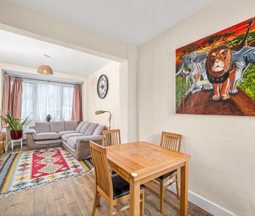 Room in a Shared House, Lakehall Road, CR7 - Photo 2