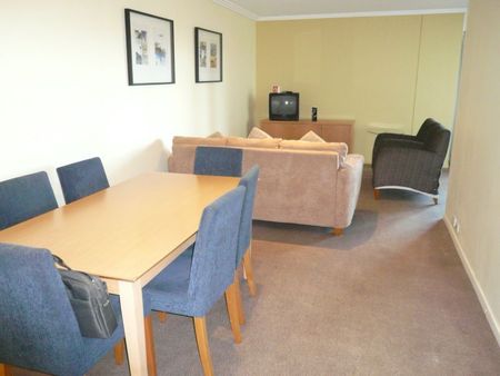 2 BEDROOMS WITH HUGE BALCONY AND HARBOUR VIEWS - Photo 4