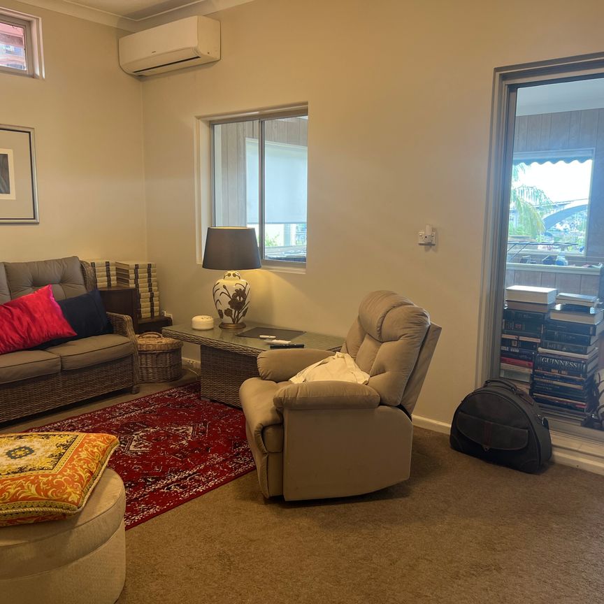 Hunters Hill - Photo 1